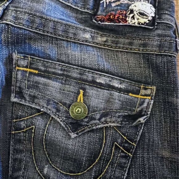 Skulls and roses True Religion Jeans - Picture 1 of 7